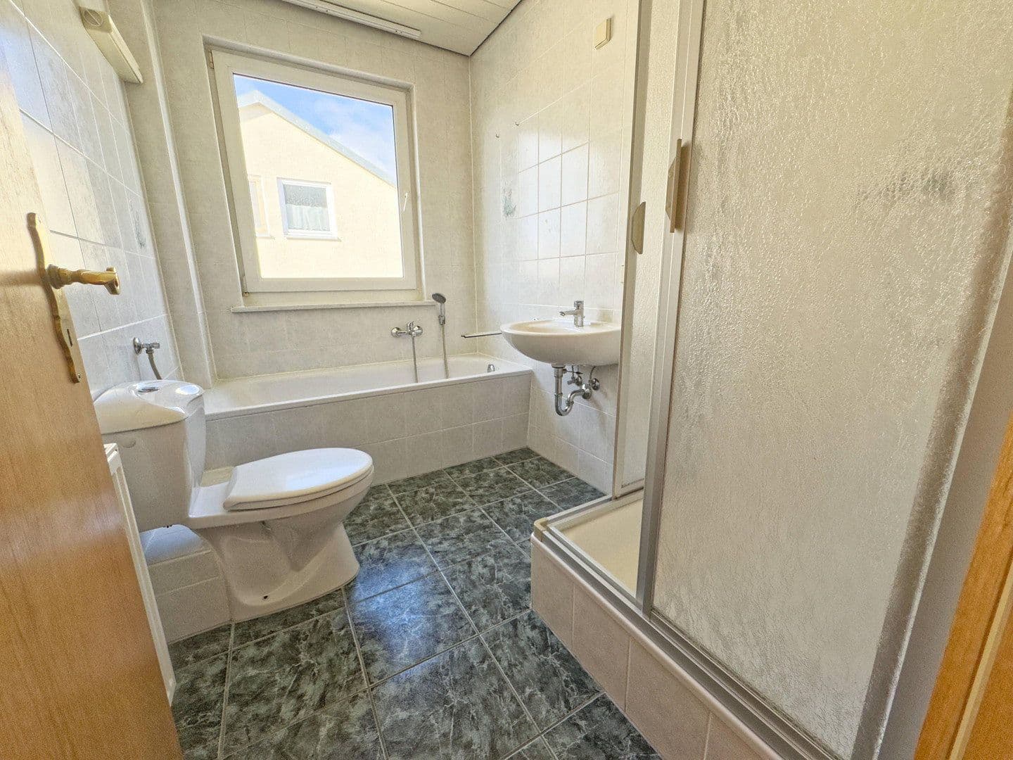 Pronájem bytu 3+1 62 m², Dittrichstraße 1, Kamenec, Sasko Pronájem bytu 3+1 62 m², Dittrichstraße 1, Kamenec, Sasko