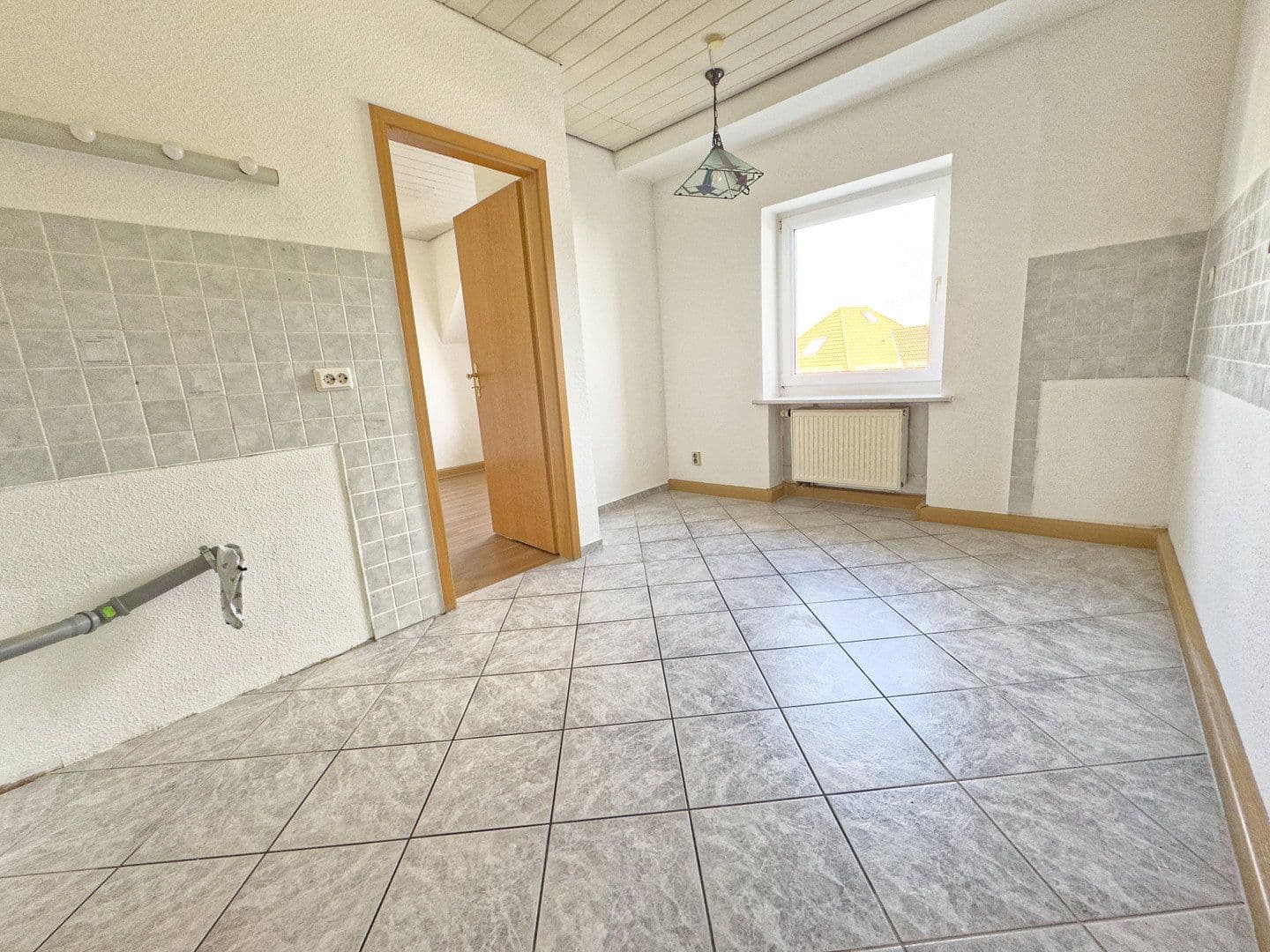 Pronájem bytu 3+1 62 m², Dittrichstraße 1, Kamenec, Sasko Pronájem bytu 3+1 62 m², Dittrichstraße 1, Kamenec, Sasko