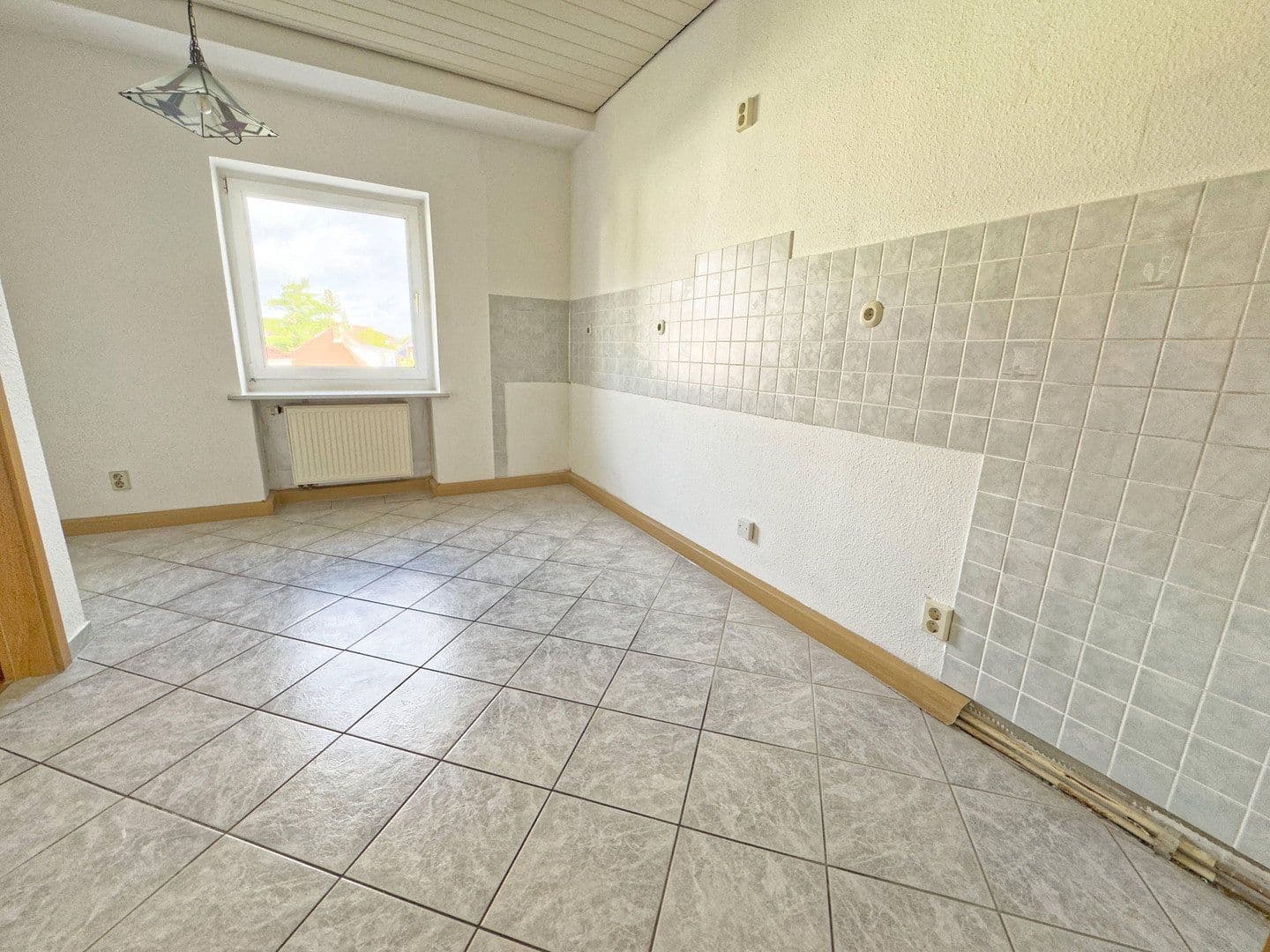 Pronájem bytu 3+1 62 m², Dittrichstraße 1, Kamenec, Sasko Pronájem bytu 3+1 62 m², Dittrichstraße 1, Kamenec, Sasko