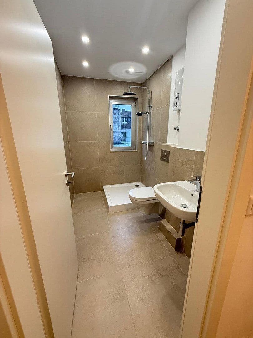 Prodej bytu 2+1 41 m², Essen, Severní Porýní-Vestfálsko Prodej bytu 2+1 41 m², Essen, Severní Porýní-Vestfálsko