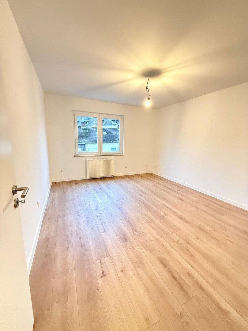 Prodej bytu 2+1 41 m², Essen, Severní Porýní-Vestfálsko Prodej bytu 2+1 41 m², Essen, Severní Porýní-Vestfálsko