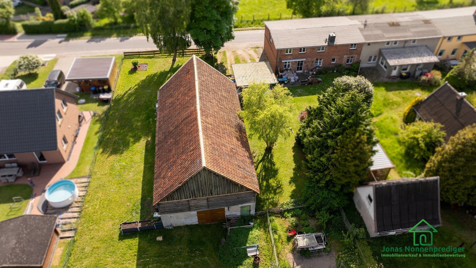 Prodej domu 204 m², pozemek 2.332 m², Dorfstraße 3, Schossin, Mecklenburg-Vorpommern Prodej domu 204 m², pozemek 2.332 m², Dorfstraße 3, Schossin, Mecklenburg-Vorpommern