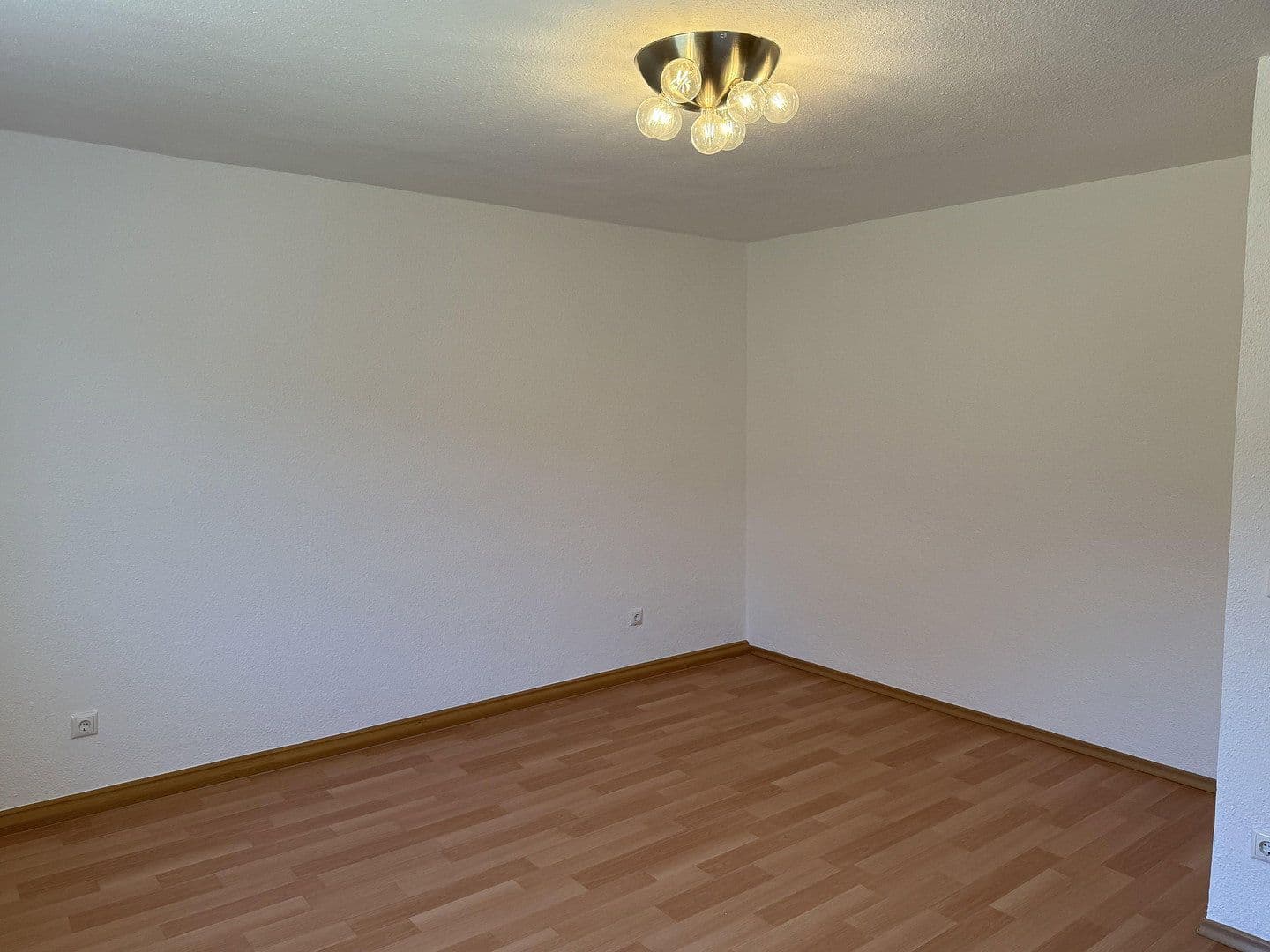 Pronájem bytu 2+1 63 m², Attenkirchen, Bavorsko Pronájem bytu 2+1 63 m², Attenkirchen, Bavorsko