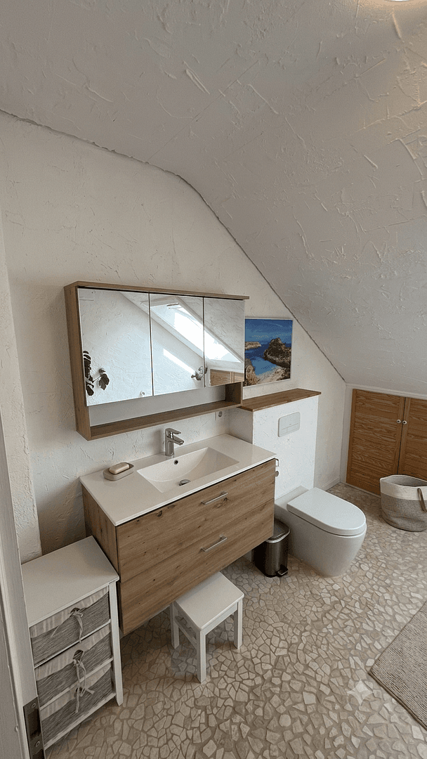 Pronájem bytu 3+1 85 m², Heusenstamm, Hessen Pronájem bytu 3+1 85 m², Heusenstamm, Hessen
