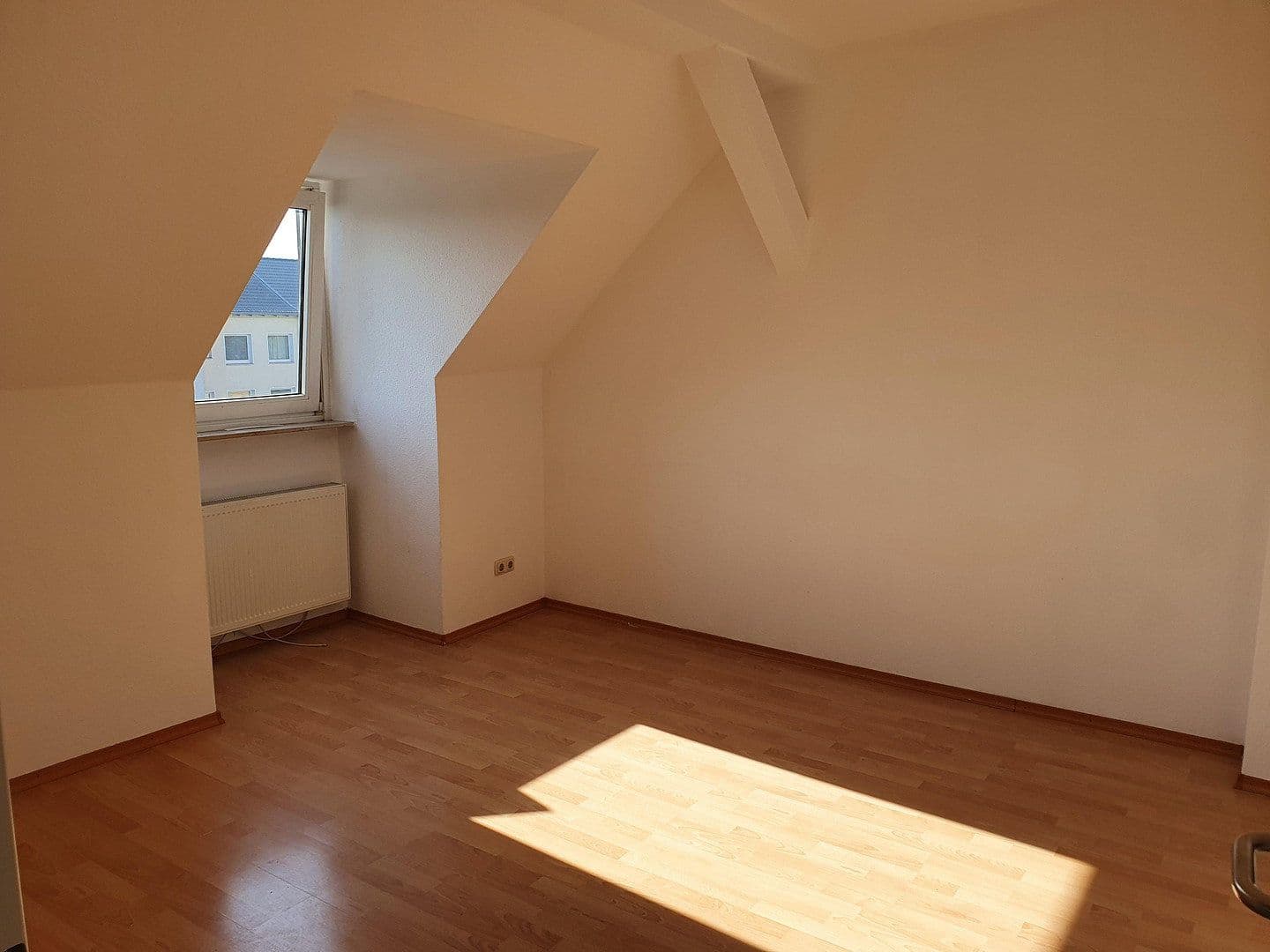 Prodej bytu 3+1 67 m², Huttropstr. 52, Essen, Severní Porýní-Vestfálsko Prodej bytu 3+1 67 m², Huttropstr. 52, Essen, Severní Porýní-Vestfálsko