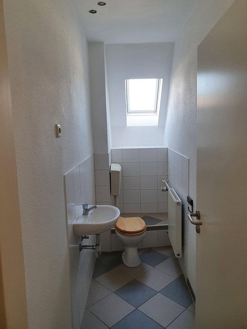 Prodej bytu 3+1 67 m², Huttropstr. 52, Essen, Severní Porýní-Vestfálsko Prodej bytu 3+1 67 m², Huttropstr. 52, Essen, Severní Porýní-Vestfálsko