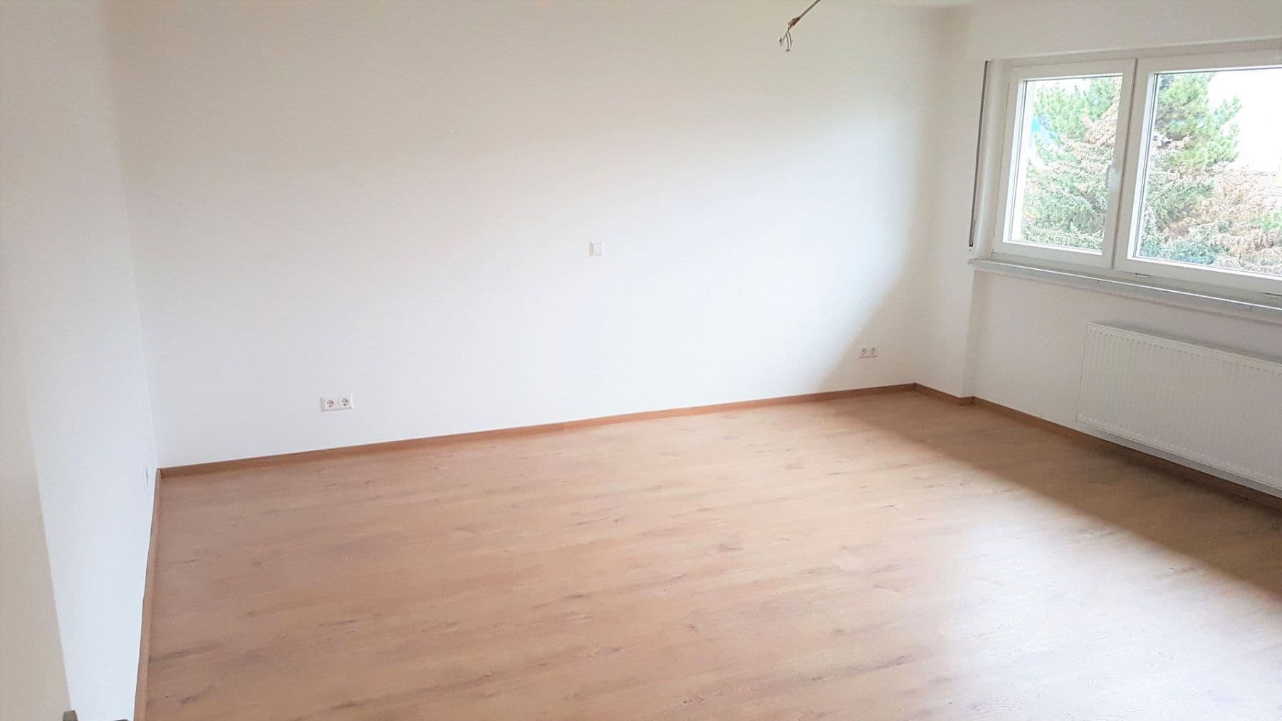 Pronájem bytu 1+1 36 m², Heimgartenstr. 53B, Stuttgart, Bádensko-Württembersko Pronájem bytu 1+1 36 m², Heimgartenstr. 53B, Stuttgart, Bádensko-Württembersko