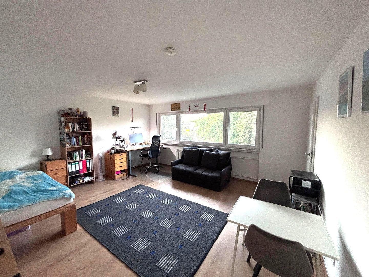 Pronájem bytu 1+1 36 m², Heimgartenstr. 53B, Stuttgart, Bádensko-Württembersko Pronájem bytu 1+1 36 m², Heimgartenstr. 53B, Stuttgart, Bádensko-Württembersko