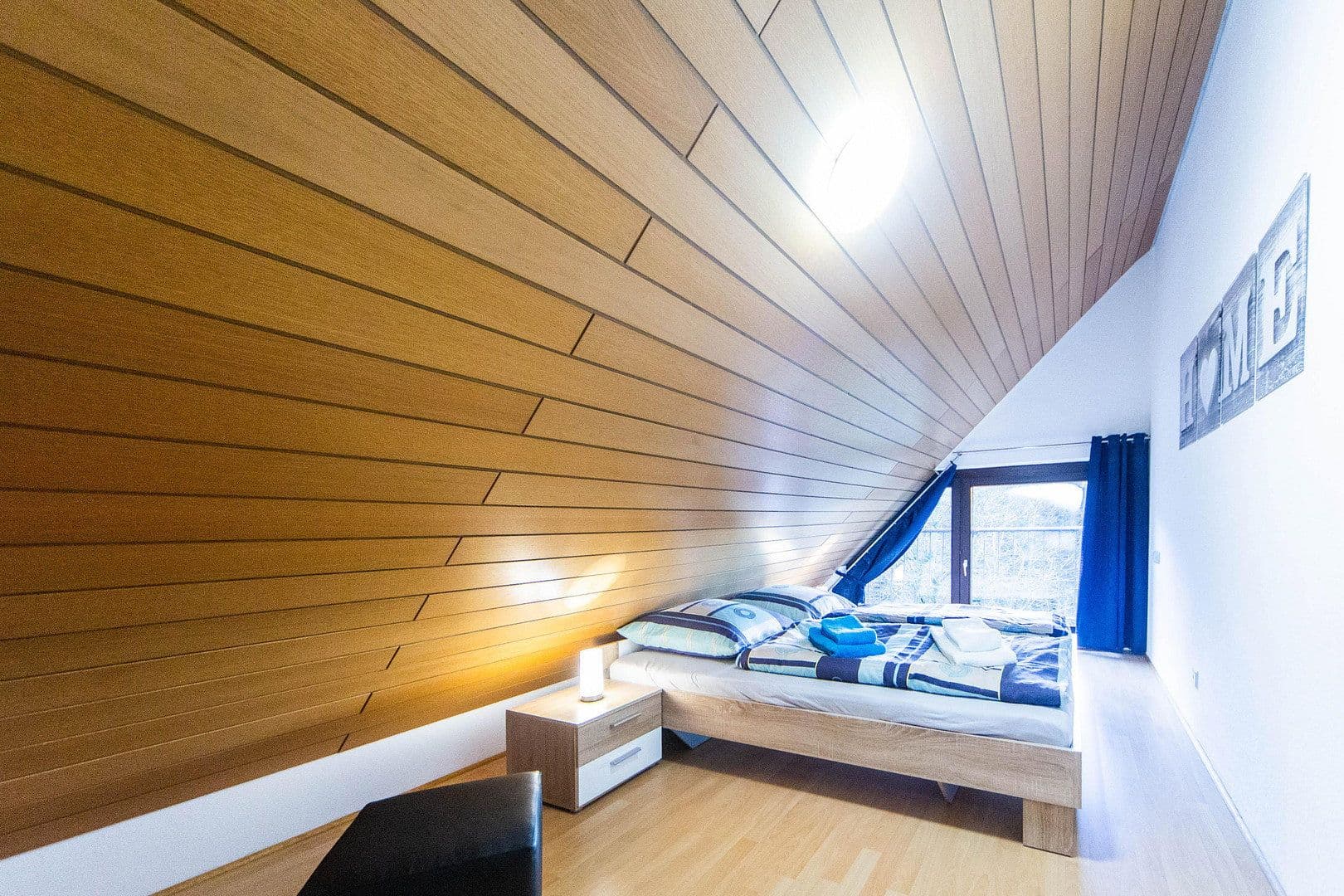Pronájem bytu 2+kk 61 m², Künzelsauer Straße 21, Stuttgart, Bádensko-Württembersko Pronájem bytu 2+kk 61 m², Künzelsauer Straße 21, Stuttgart, Bádensko-Württembersko