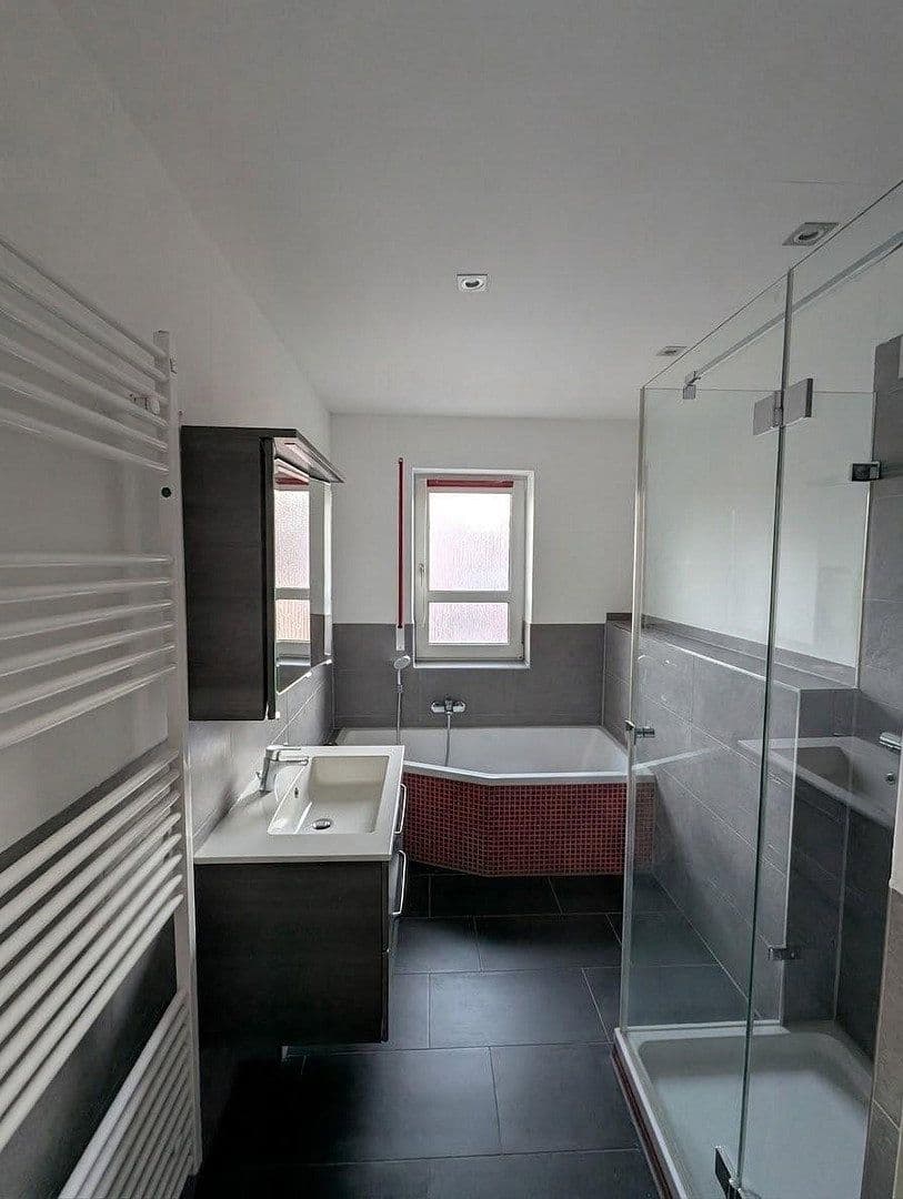 Pronájem bytu 3+1 74 m², Beim Kloster Dohren, Buxtehude, Dolní Sasko Pronájem bytu 3+1 74 m², Beim Kloster Dohren, Buxtehude, Dolní Sasko