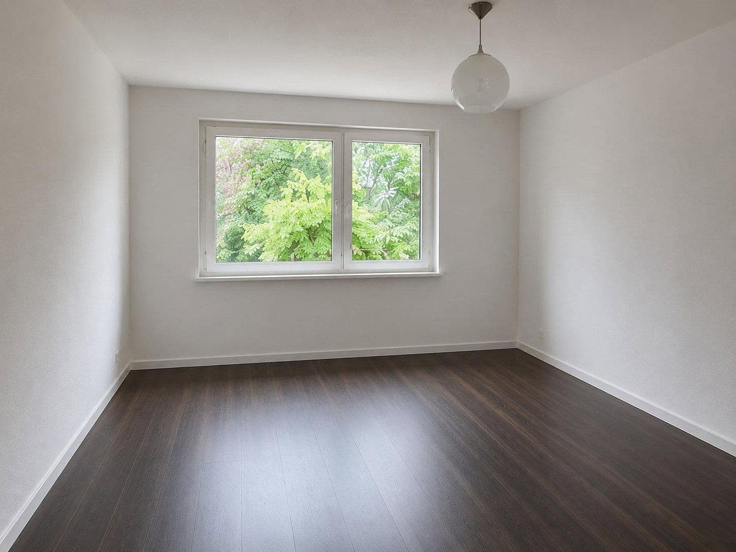 Prodej bytu 3+1 61 m², Frankfurt, Hessen Prodej bytu 3+1 61 m², Frankfurt, Hessen