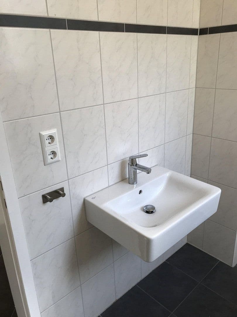 Prodej bytu 3+1 76 m², Mannheim, Bádensko-Württembersko Prodej bytu 3+1 76 m², Mannheim, Bádensko-Württembersko