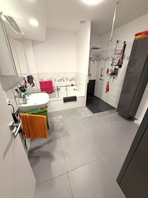 Pronájem bytu 3+1 105 m², Lise-Meitner-Straße 9, Hildesheim, Dolní Sasko Pronájem bytu 3+1 105 m², Lise-Meitner-Straße 9, Hildesheim, Dolní Sasko