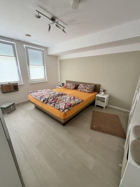 Pronájem bytu 3+1 105 m², Lise-Meitner-Straße 9, Hildesheim, Dolní Sasko Pronájem bytu 3+1 105 m², Lise-Meitner-Straße 9, Hildesheim, Dolní Sasko