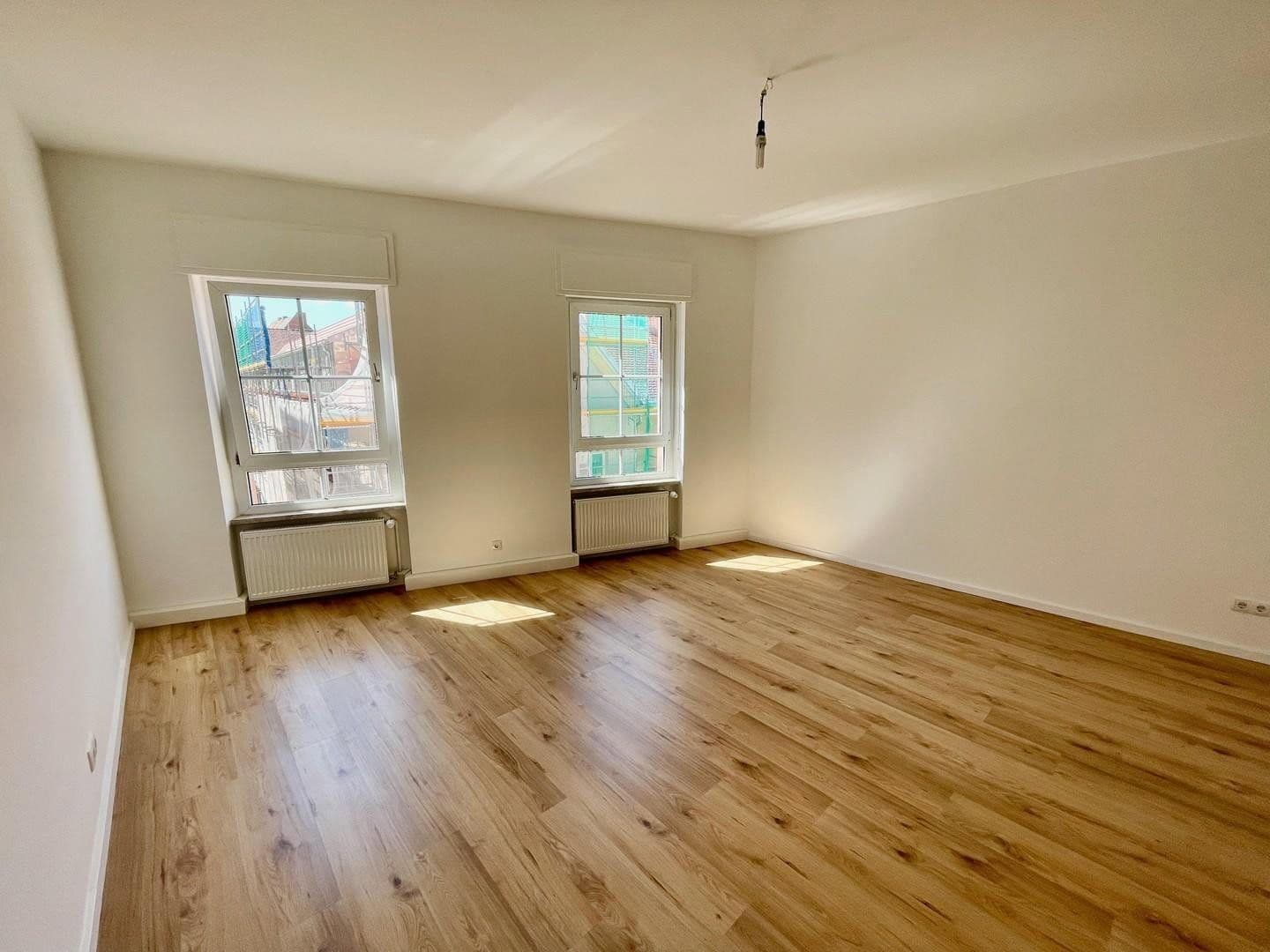 Prodej domu 595 m², pozemek 222 m², Kronstraße 41, Landau in der Pfalz, Porýní-Falc Prodej domu 595 m², pozemek 222 m², Kronstraße 41, Landau in der Pfalz, Porýní-Falc