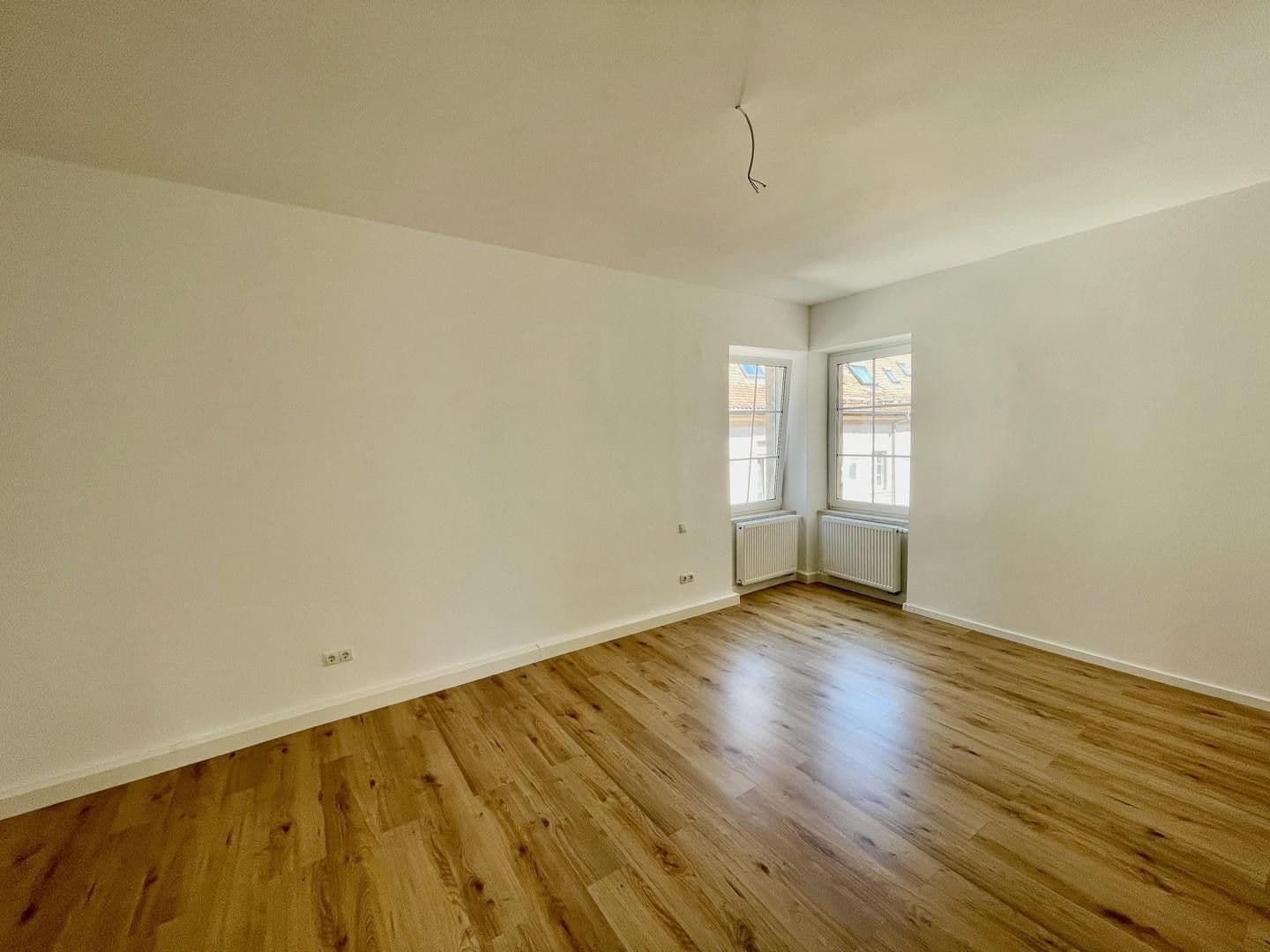 Prodej domu 595 m², pozemek 222 m², Kronstraße 41, Landau in der Pfalz, Porýní-Falc Prodej domu 595 m², pozemek 222 m², Kronstraße 41, Landau in der Pfalz, Porýní-Falc