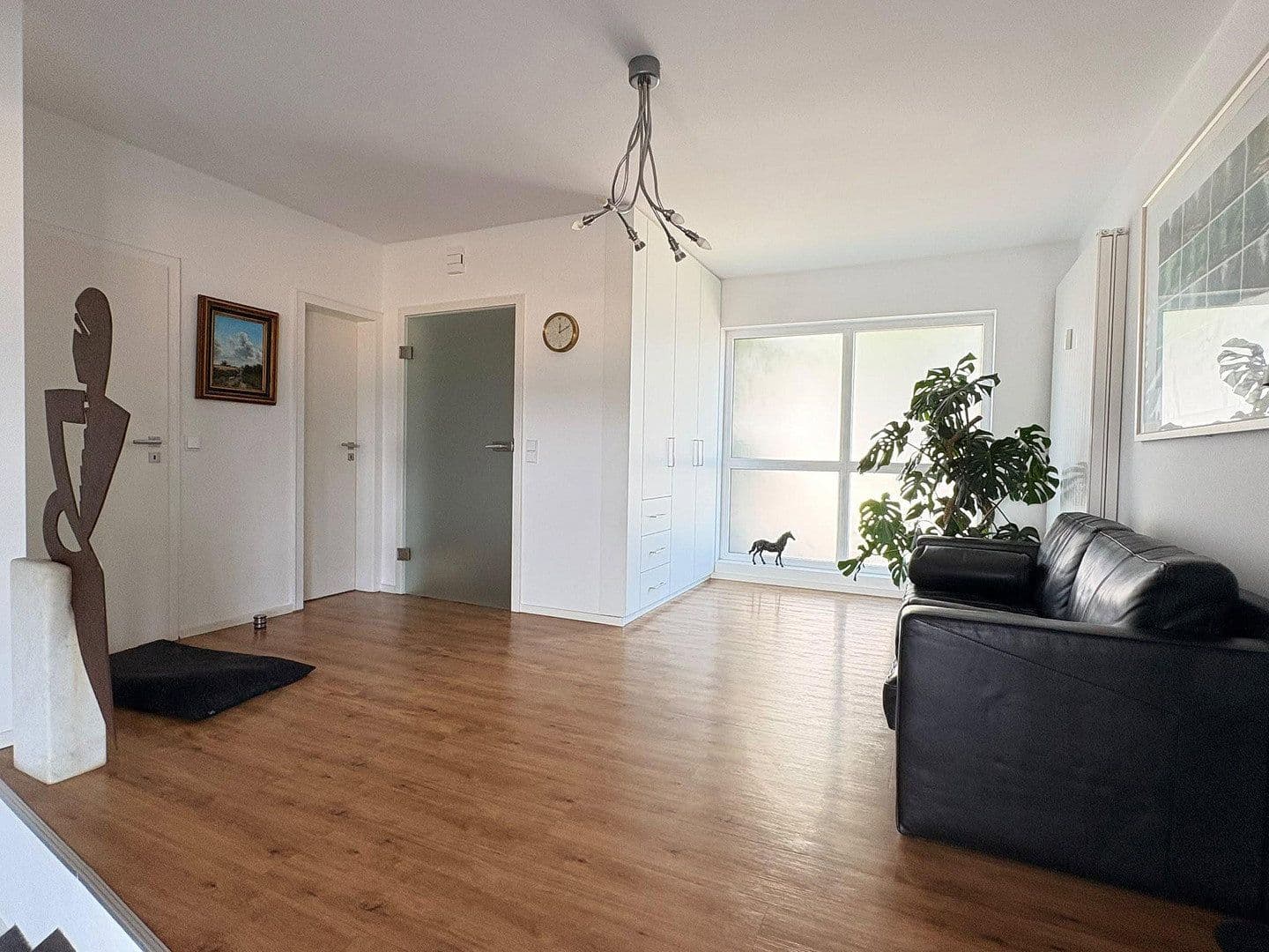 Prodej domu 300 m², pozemek 652 m², Dietzenbach, Hessen Prodej domu 300 m², pozemek 652 m², Dietzenbach, Hessen