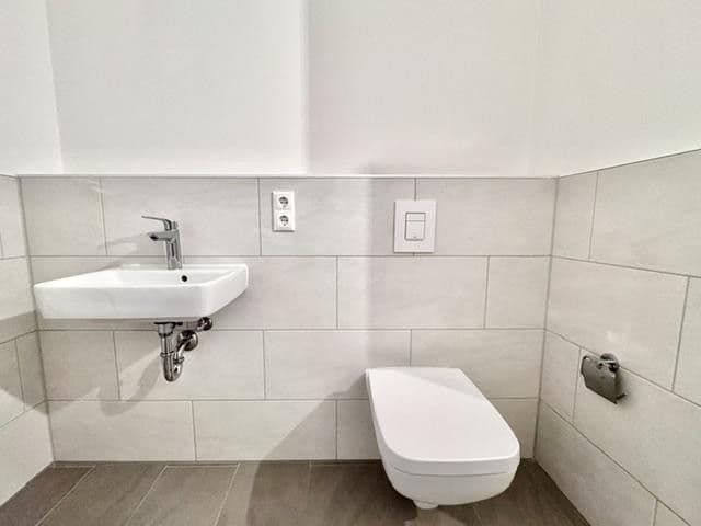 Pronájem bytu 4+1 110 m², Berlin, Berlín Pronájem bytu 4+1 110 m², Berlin, Berlín