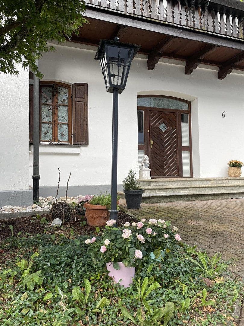 Prodej domu 187 m², pozemek 665 m², Holz, Bavorsko Prodej domu 187 m², pozemek 665 m², Holz, Bavorsko