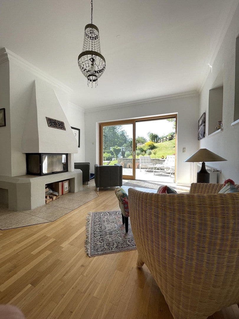 Prodej domu 187 m², pozemek 665 m², Holz, Bavorsko Prodej domu 187 m², pozemek 665 m², Holz, Bavorsko