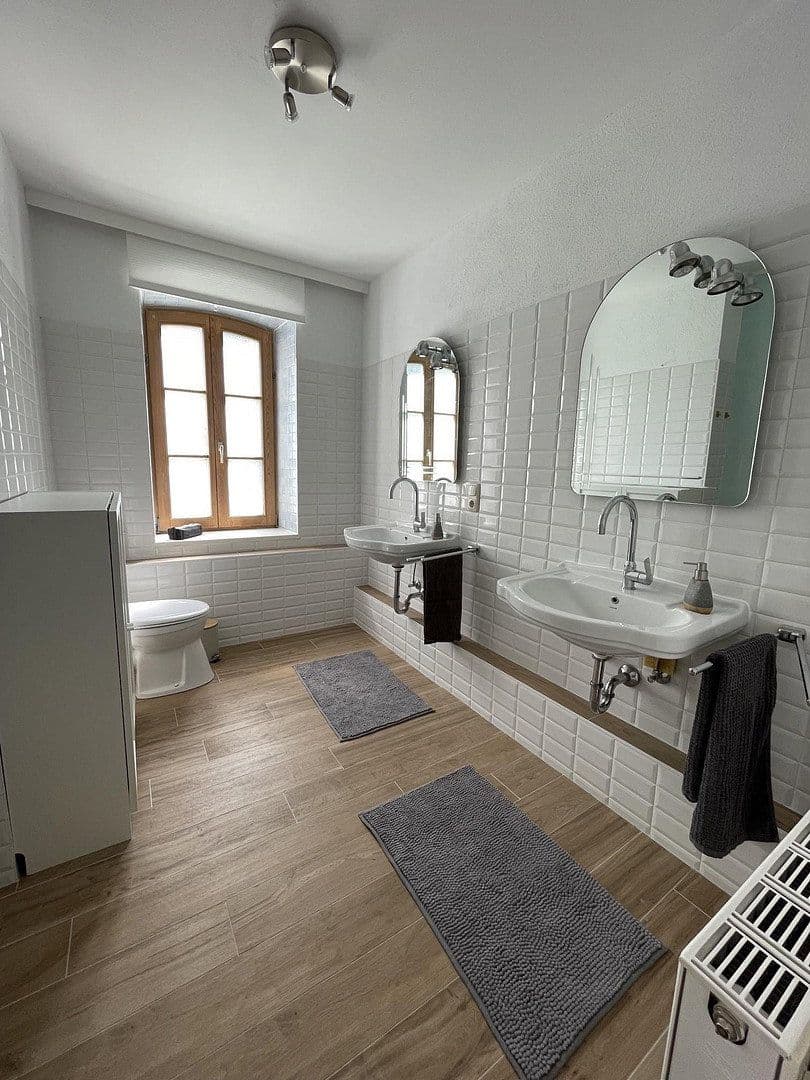 Prodej domu 187 m², pozemek 665 m², Holz, Bavorsko Prodej domu 187 m², pozemek 665 m², Holz, Bavorsko
