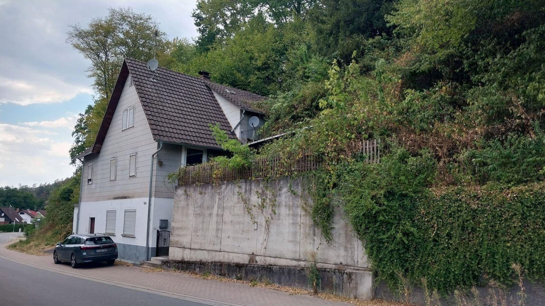 Prodej domu 80 m², pozemek 974 m², Hauptstraße 294, Gorxheimertal, Hessen Prodej domu 80 m², pozemek 974 m², Hauptstraße 294, Gorxheimertal, Hessen