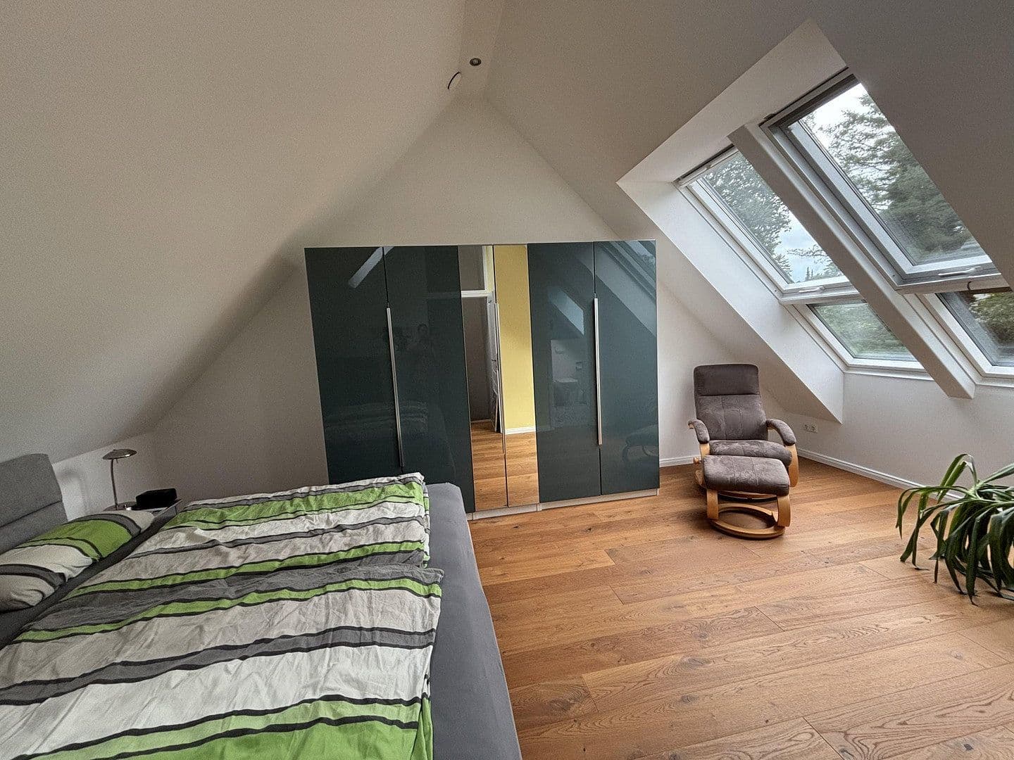 Prodej domu 117 m², pozemek 271 m², Hamburg, Hamburg Prodej domu 117 m², pozemek 271 m², Hamburg, Hamburg