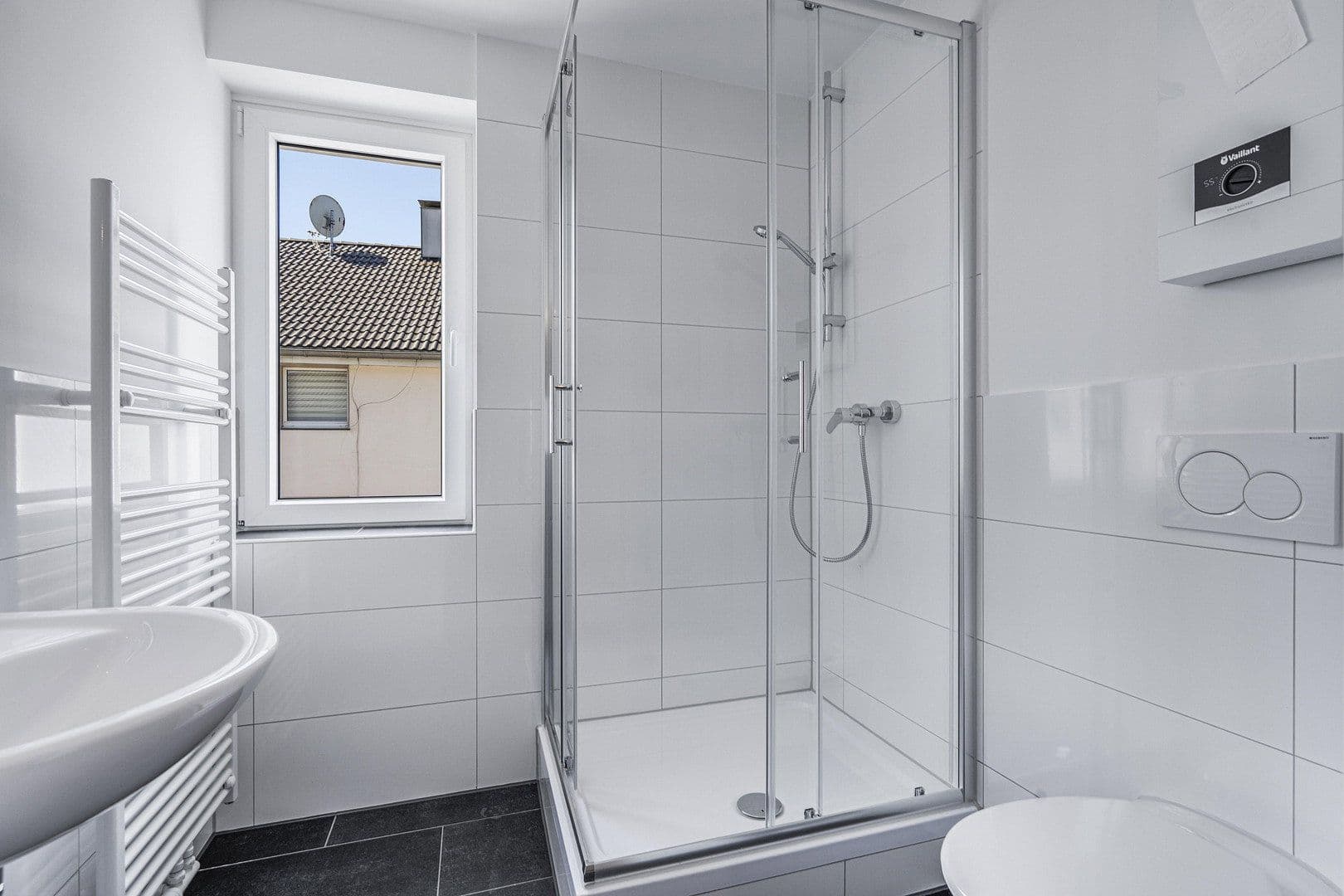 Pronájem bytu 2+1 49 m², Velbert, Severní Porýní-Vestfálsko Pronájem bytu 2+1 49 m², Velbert, Severní Porýní-Vestfálsko