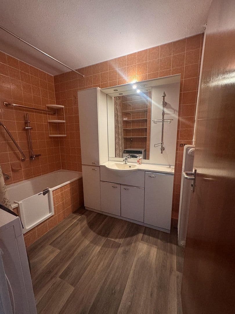 Prodej bytu 4+1 99 m², Otto-Hahn-Platz 6, Heidelberg, Bádensko-Württembersko Prodej bytu 4+1 99 m², Otto-Hahn-Platz 6, Heidelberg, Bádensko-Württembersko