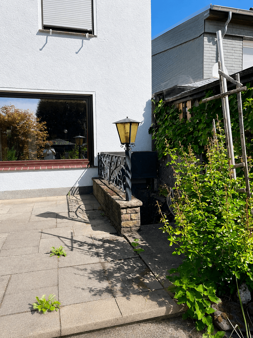 Prodej domu 140 m², pozemek 374 m², Leverkusen, Severní Porýní-Vestfálsko Prodej domu 140 m², pozemek 374 m², Leverkusen, Severní Porýní-Vestfálsko