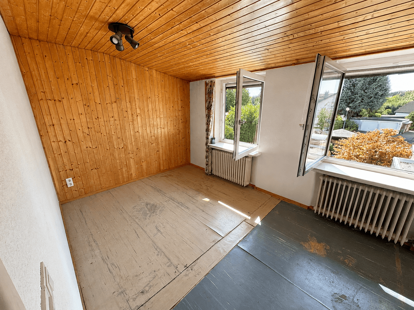 Prodej domu 140 m², pozemek 374 m², Leverkusen, Severní Porýní-Vestfálsko Prodej domu 140 m², pozemek 374 m², Leverkusen, Severní Porýní-Vestfálsko