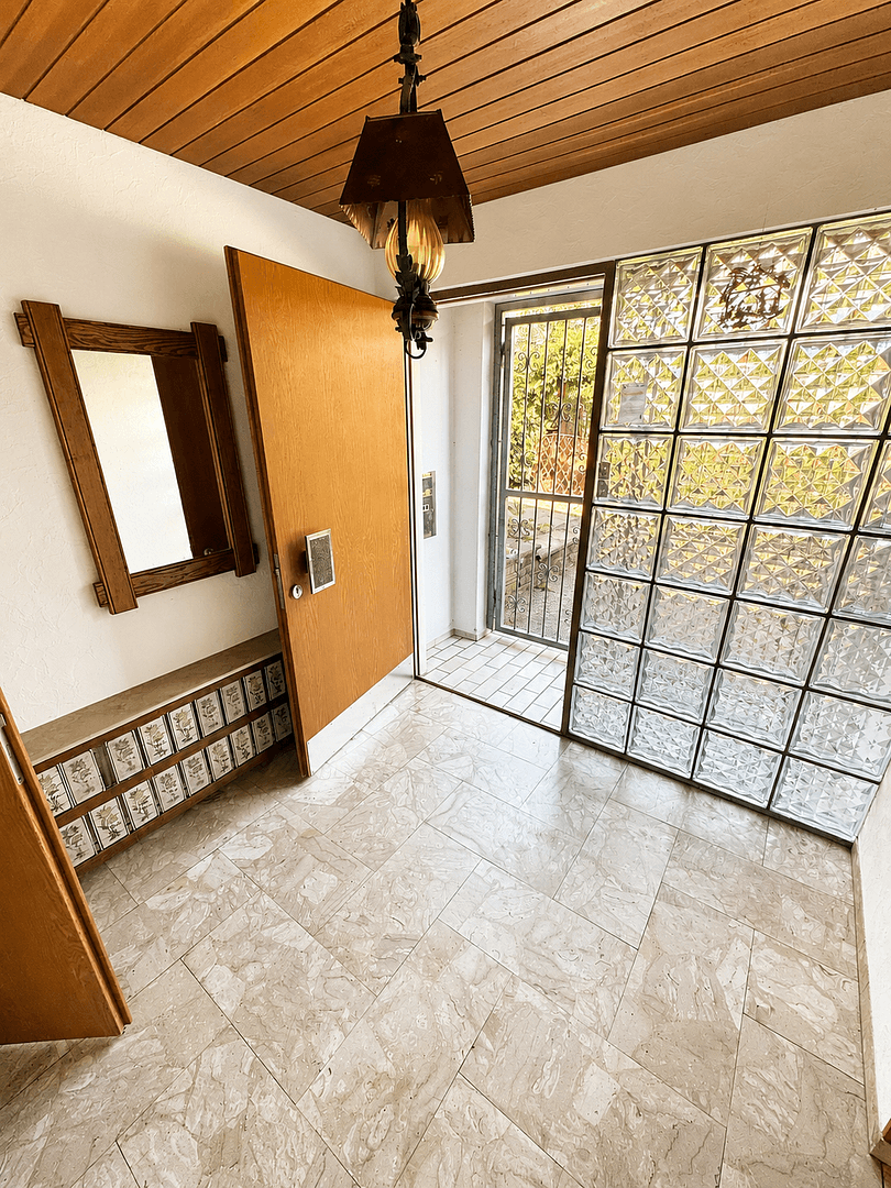 Prodej domu 140 m², pozemek 374 m², Leverkusen, Severní Porýní-Vestfálsko Prodej domu 140 m², pozemek 374 m², Leverkusen, Severní Porýní-Vestfálsko