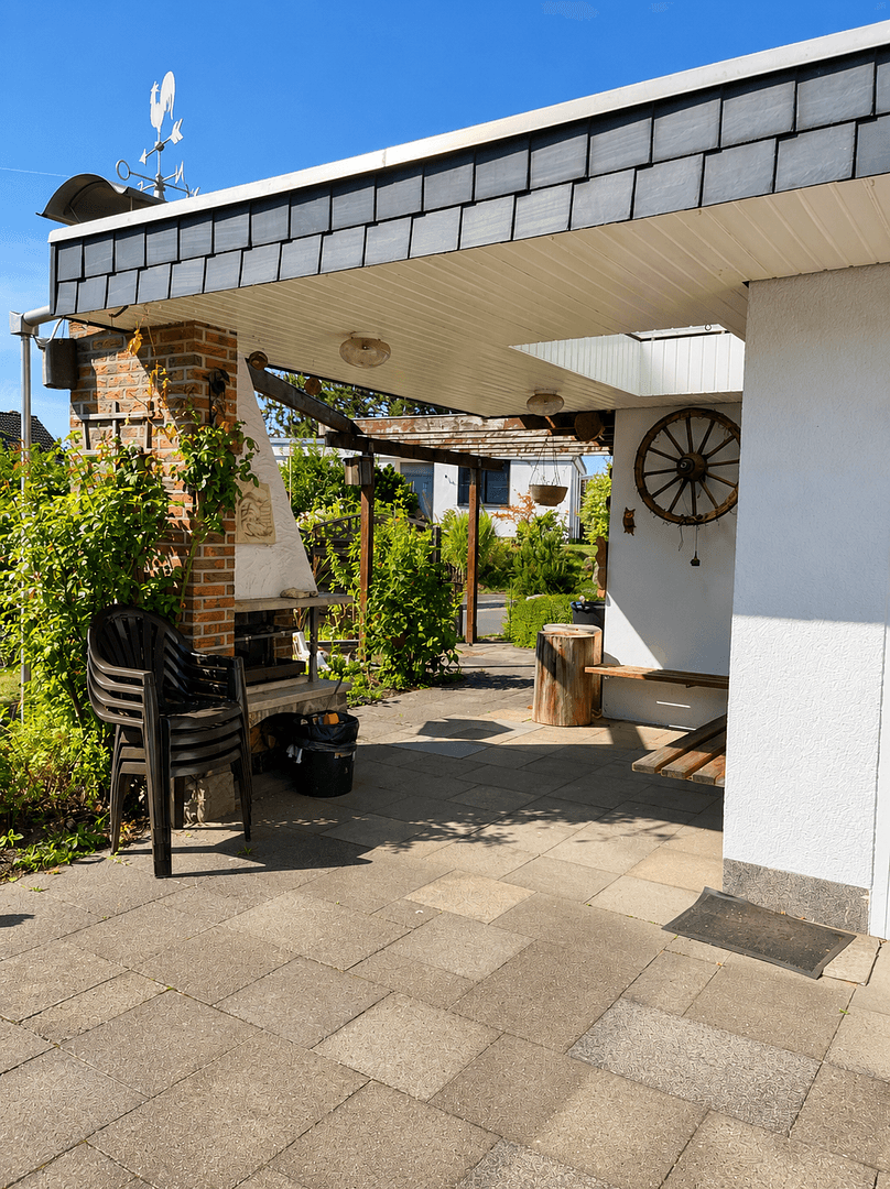 Prodej domu 140 m², pozemek 374 m², Leverkusen, Severní Porýní-Vestfálsko Prodej domu 140 m², pozemek 374 m², Leverkusen, Severní Porýní-Vestfálsko
