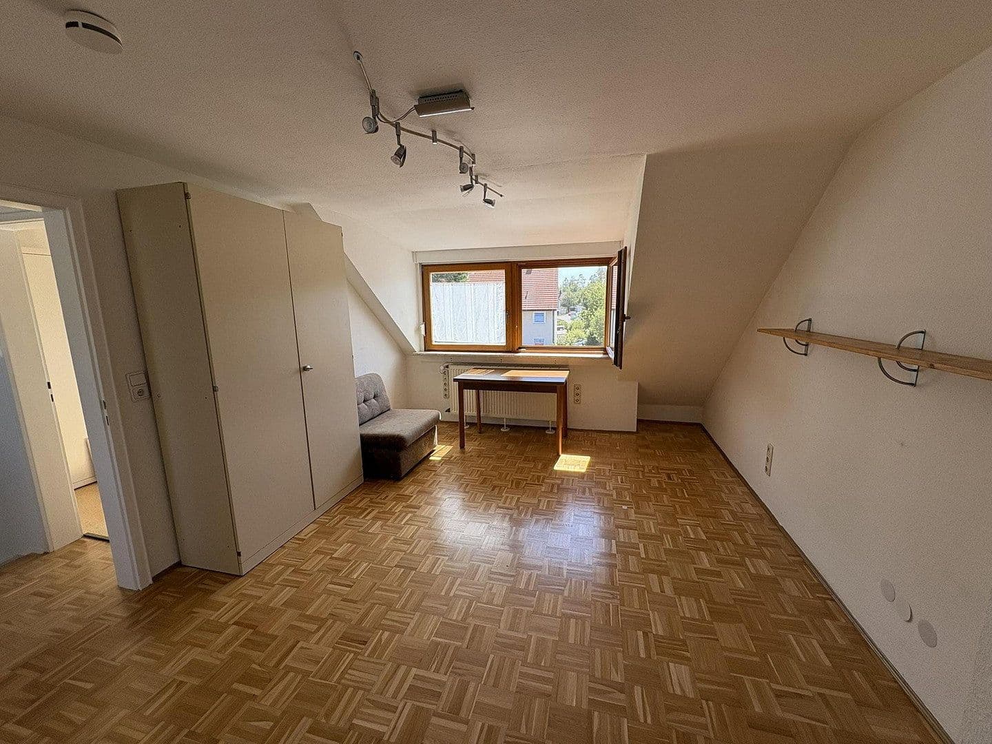 Prodej domu 110 m², pozemek 242 m², Rückersdorf, Bavorsko Prodej domu 110 m², pozemek 242 m², Rückersdorf, Bavorsko