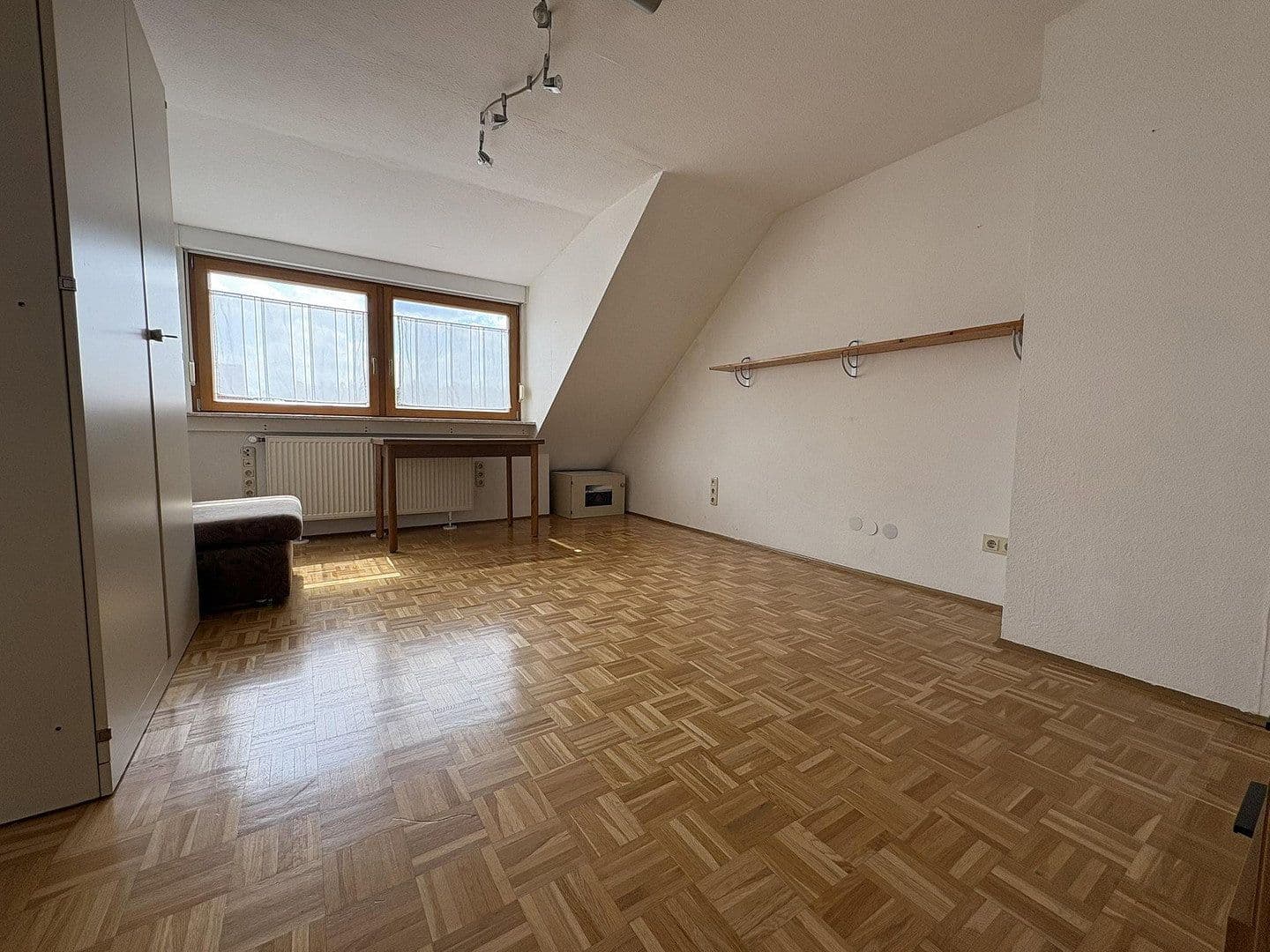 Prodej domu 110 m², pozemek 242 m², Rückersdorf, Bavorsko Prodej domu 110 m², pozemek 242 m², Rückersdorf, Bavorsko