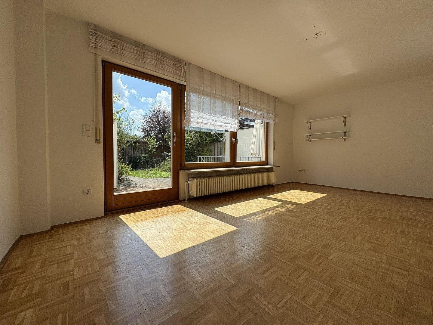 Prodej domu 110 m², pozemek 242 m², Rückersdorf, Bavorsko Prodej domu 110 m², pozemek 242 m², Rückersdorf, Bavorsko