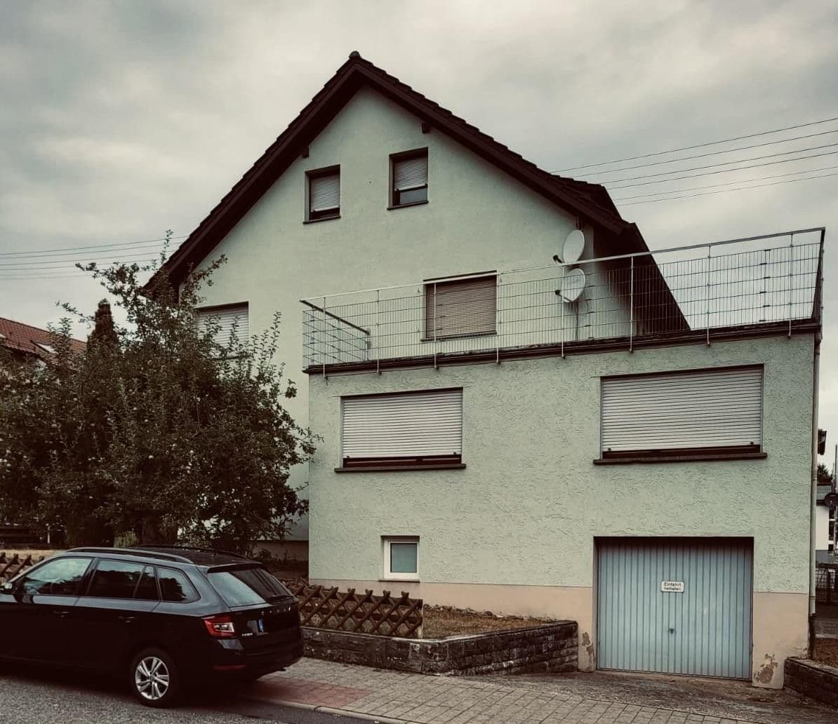 Prodej domu 271 m², pozemek 743 m², Tauberbischofsheim, Bádensko-Württembersko Prodej domu 271 m², pozemek 743 m², Tauberbischofsheim, Bádensko-Württembersko