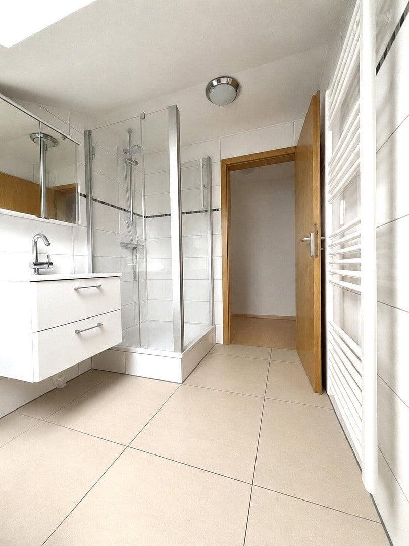 Prodej domu 265 m², pozemek 282 m², Rottweil, Bádensko-Württembersko Prodej domu 265 m², pozemek 282 m², Rottweil, Bádensko-Württembersko
