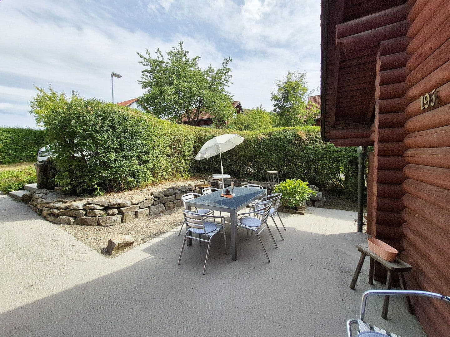 Prodej domu 115 m², pozemek 599 m², Creglingen, Bádensko-Württembersko Prodej domu 115 m², pozemek 599 m², Creglingen, Bádensko-Württembersko