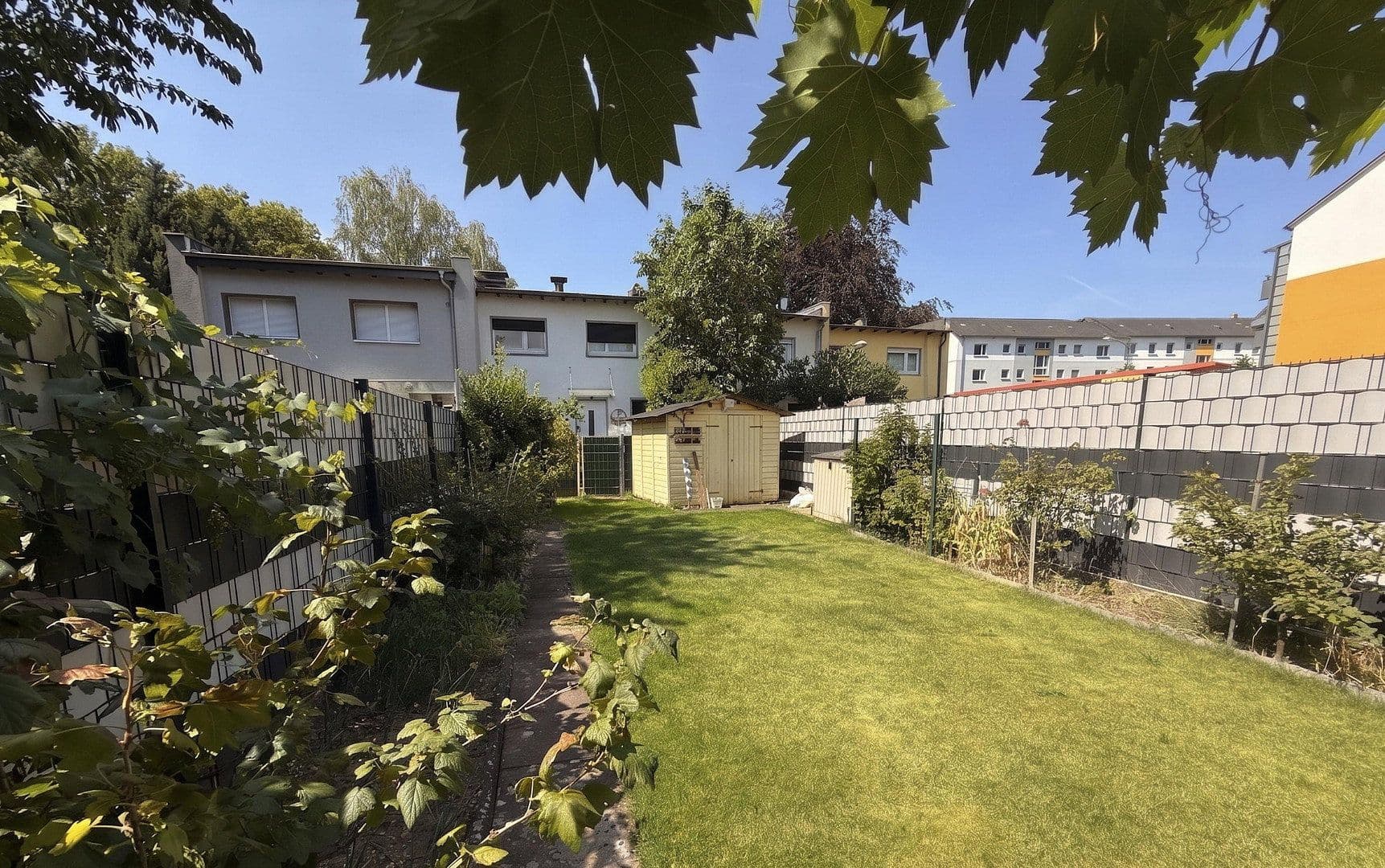 Prodej domu 97 m², pozemek 192 m², Frankfurt am Main, Hessen Prodej domu 97 m², pozemek 192 m², Frankfurt am Main, Hessen