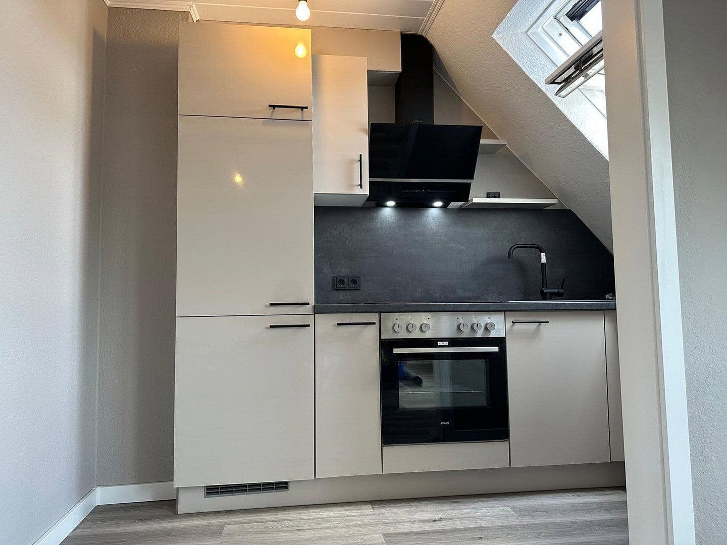 Pronájem bytu 3+1 58 m², Essen-Kray, Severní Porýní-Vestfálsko Pronájem bytu 3+1 58 m², Essen-Kray, Severní Porýní-Vestfálsko