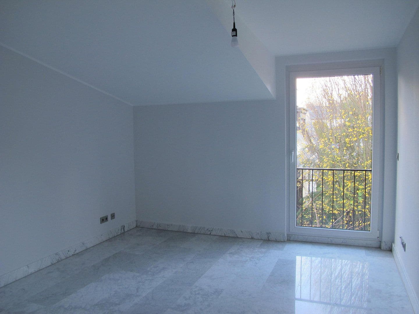 Pronájem bytu 3+1 80 m², Hemer, Severní Porýní-Vestfálsko Pronájem bytu 3+1 80 m², Hemer, Severní Porýní-Vestfálsko