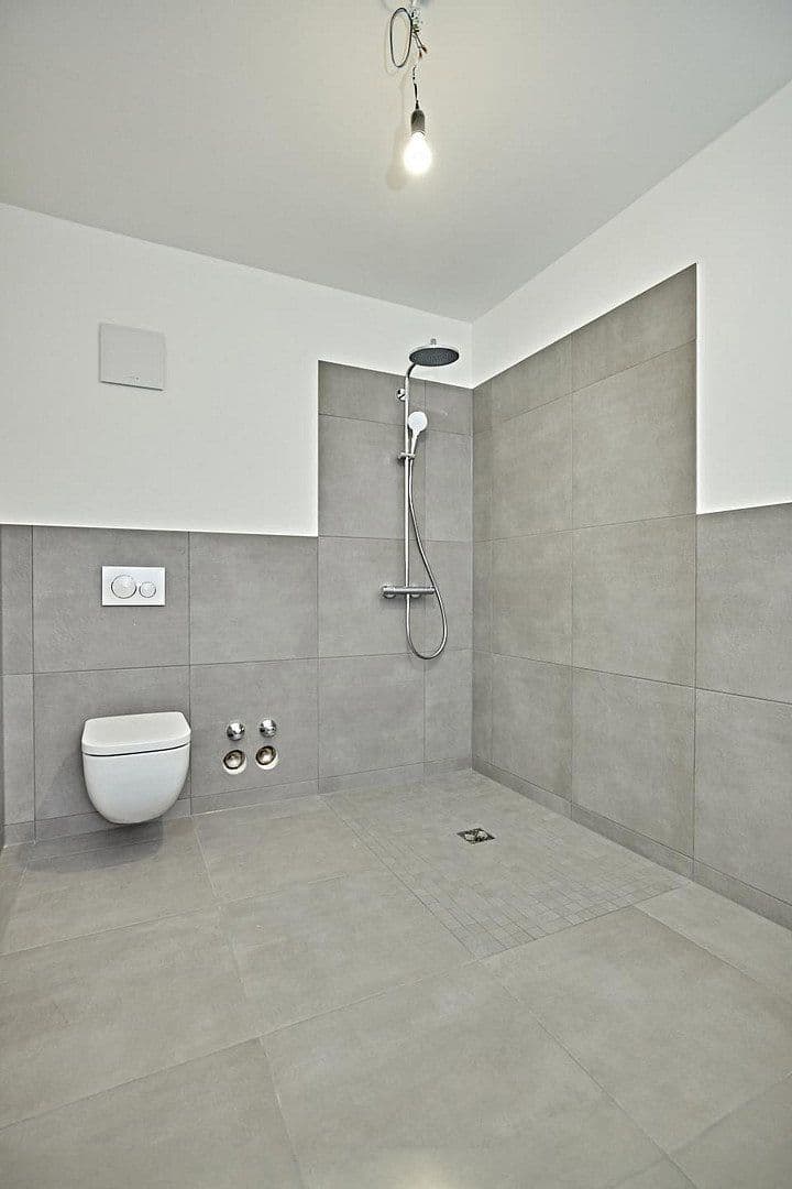 Pronájem bytu 3+1 97 m², Untergrüner Straße 172, Iserlohn, Severní Porýní-Vestfálsko Pronájem bytu 3+1 97 m², Untergrüner Straße 172, Iserlohn, Severní Porýní-Vestfálsko