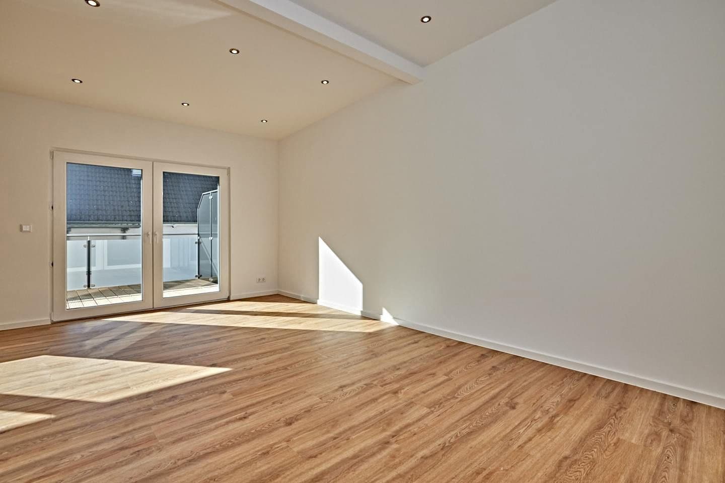 Pronájem bytu 3+1 97 m², Untergrüner Straße 172, Iserlohn, Severní Porýní-Vestfálsko Pronájem bytu 3+1 97 m², Untergrüner Straße 172, Iserlohn, Severní Porýní-Vestfálsko