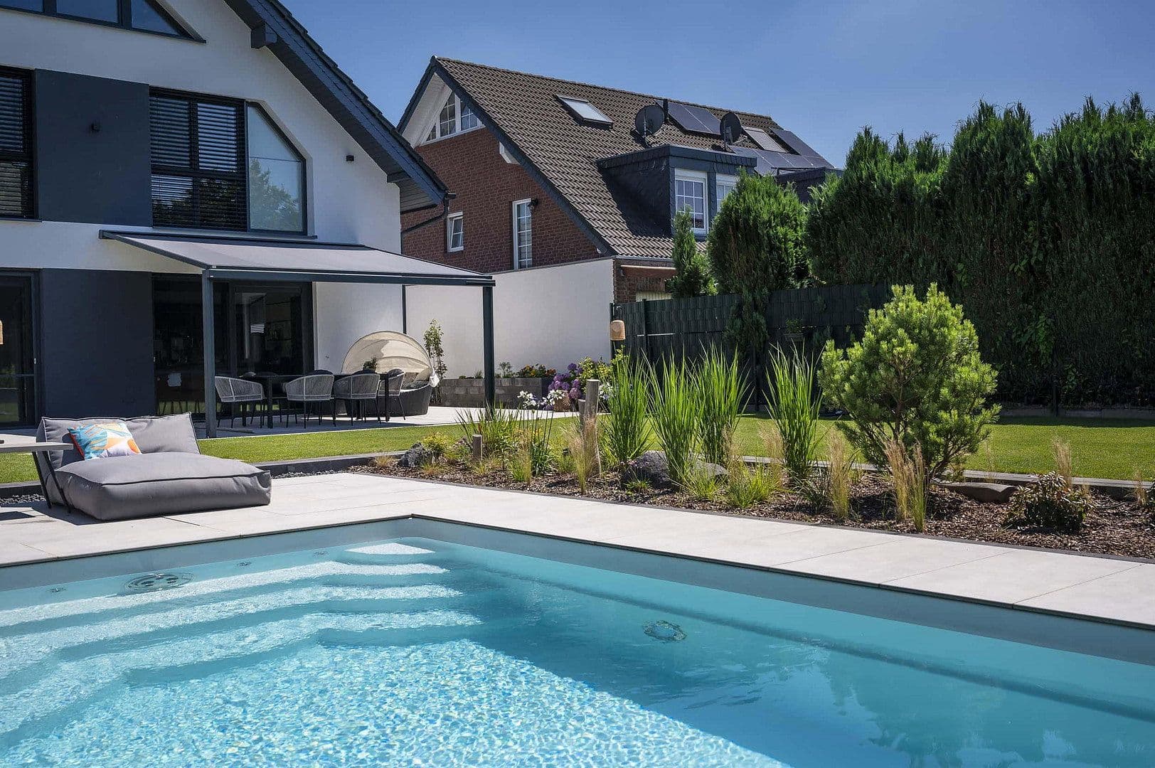 Prodej domu 240 m², pozemek 800 m², Mönchengladbach, Severní Porýní-Vestfálsko Prodej domu 240 m², pozemek 800 m², Mönchengladbach, Severní Porýní-Vestfálsko