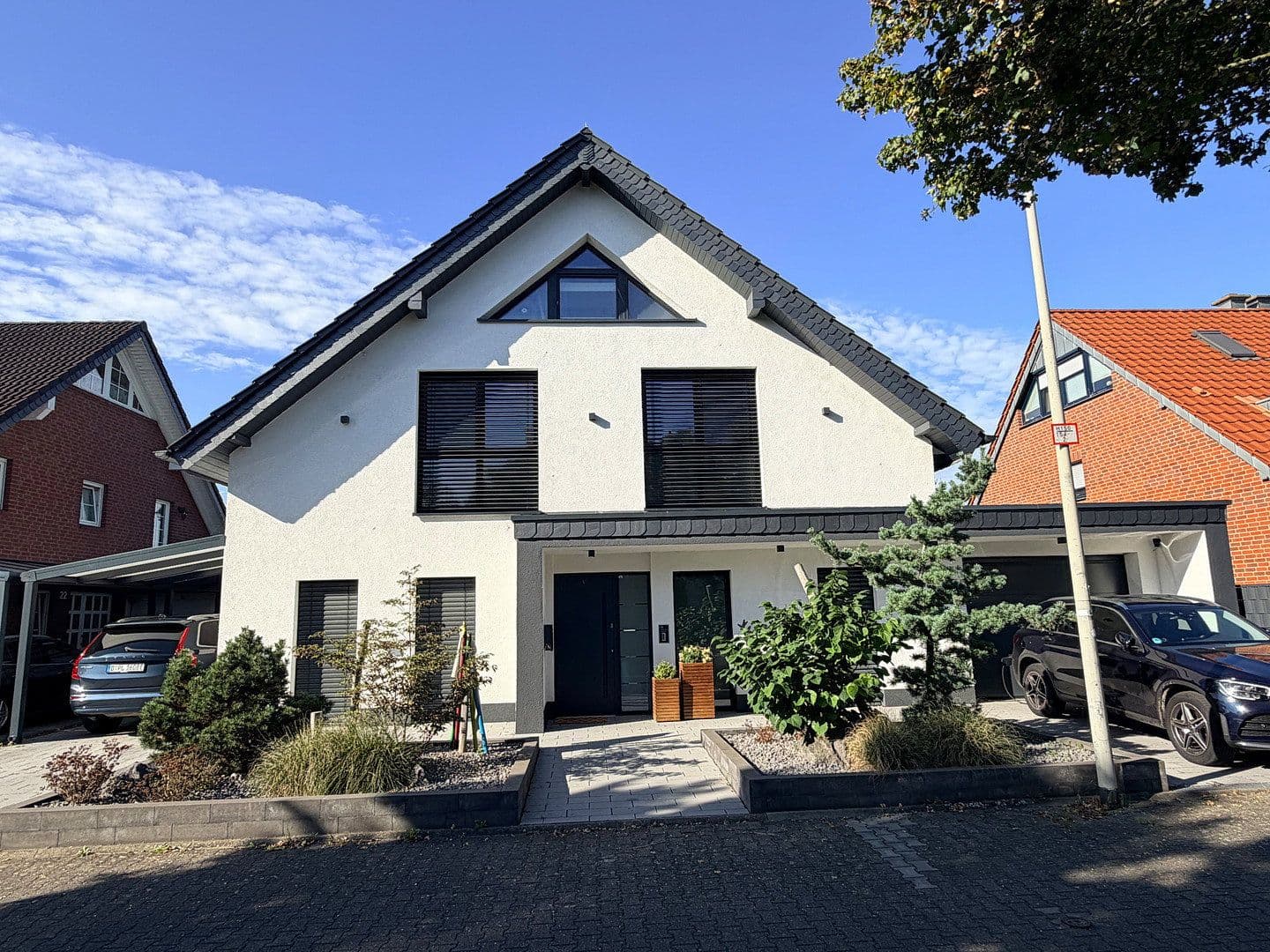 Prodej domu 240 m², pozemek 800 m², Mönchengladbach, Severní Porýní-Vestfálsko Prodej domu 240 m², pozemek 800 m², Mönchengladbach, Severní Porýní-Vestfálsko