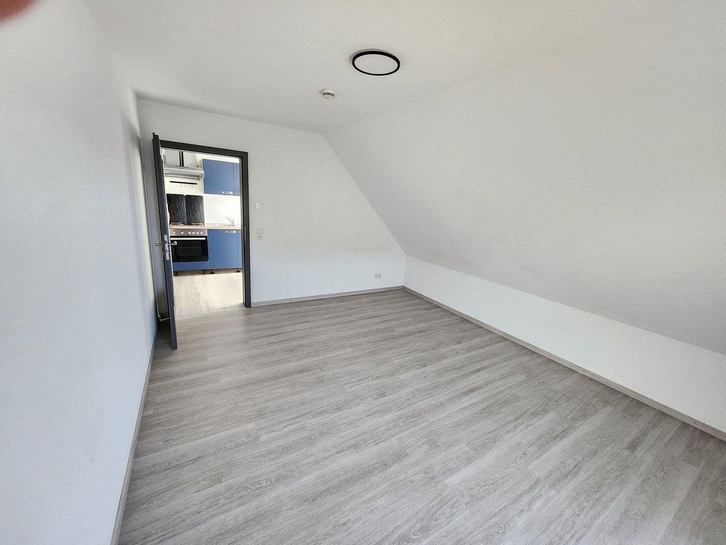 Pronájem bytu 2+1 68 m², Biberbach, Bavorsko Pronájem bytu 2+1 68 m², Biberbach, Bavorsko