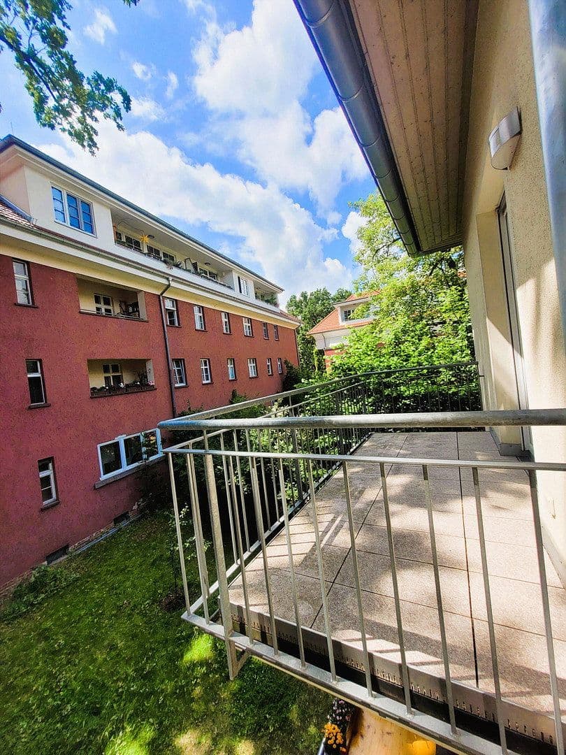 Pronájem bytu 5+1 112 m², Genovevastraße 6, Berlin, Berlín Pronájem bytu 5+1 112 m², Genovevastraße 6, Berlin, Berlín