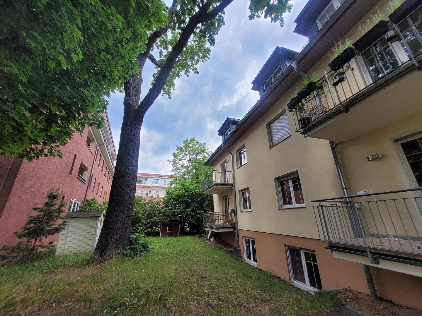 Pronájem bytu 5+1 112 m², Genovevastraße 6, Berlin, Berlín Pronájem bytu 5+1 112 m², Genovevastraße 6, Berlin, Berlín