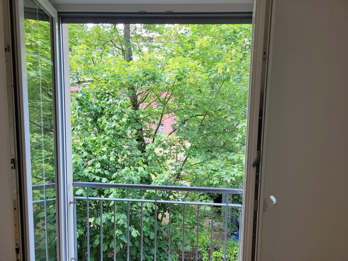 Pronájem bytu 5+1 112 m², Genovevastraße 6, Berlin, Berlín Pronájem bytu 5+1 112 m², Genovevastraße 6, Berlin, Berlín